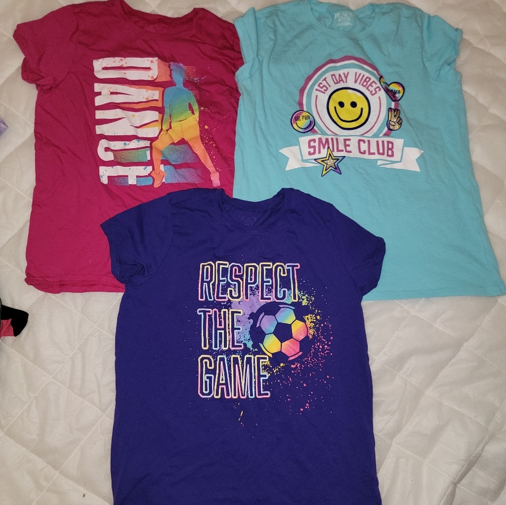 Vibrant Graphic T-Shirt Trio